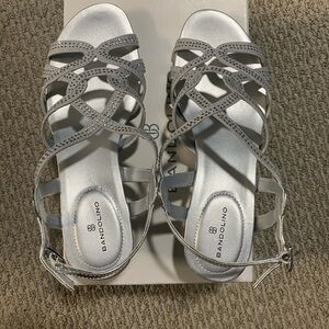 Bandolino Women's Metallic Strappy Sandals